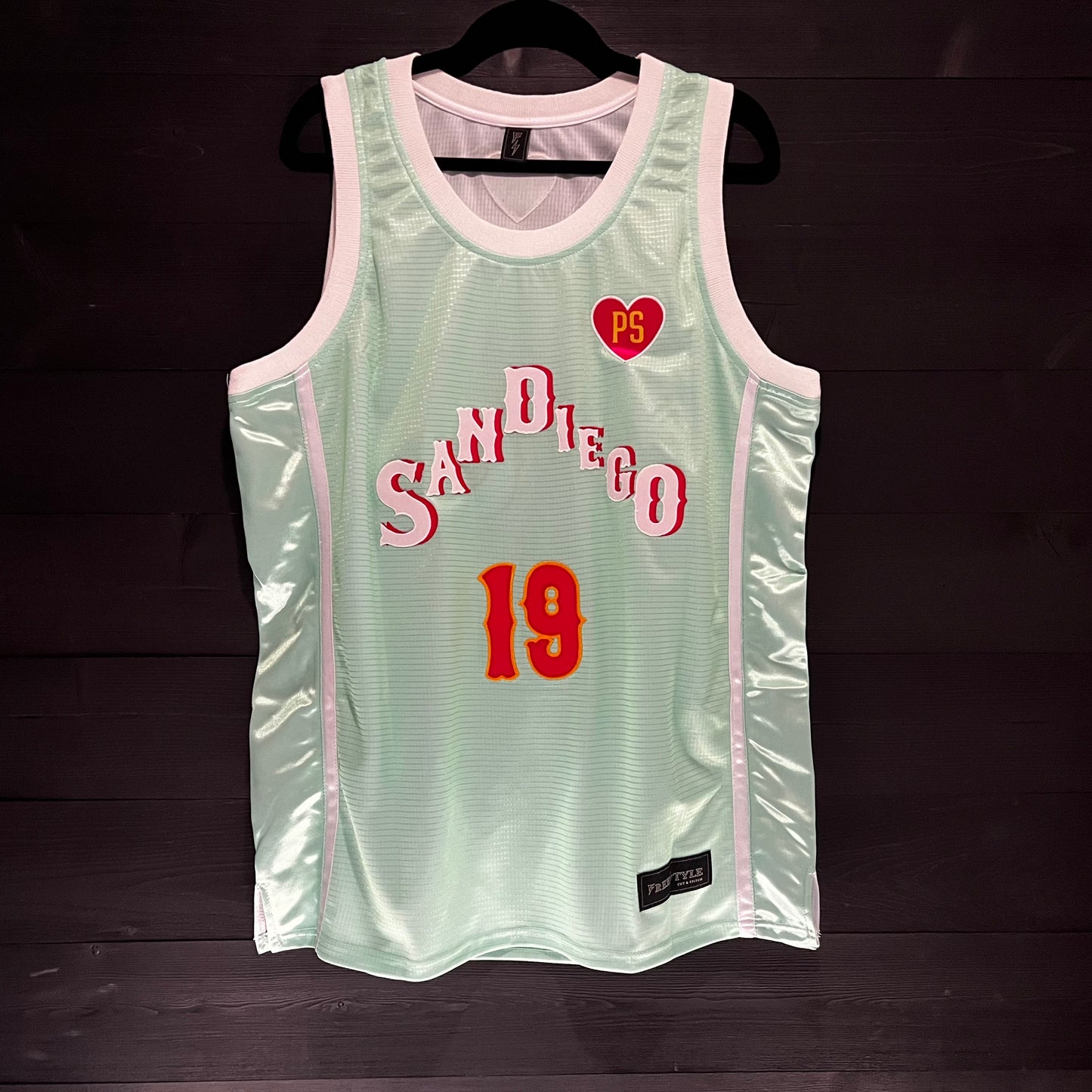 A-028a #19 Mint Pyramid