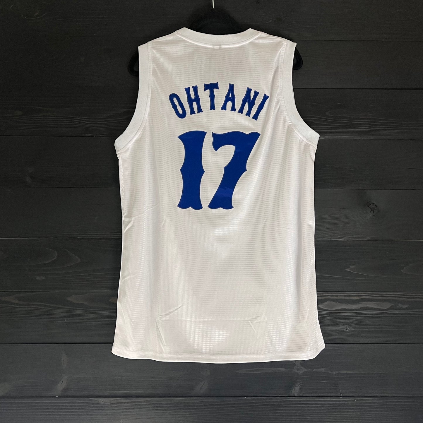 M-003a #17 White Royal Blue - ALL STOCK