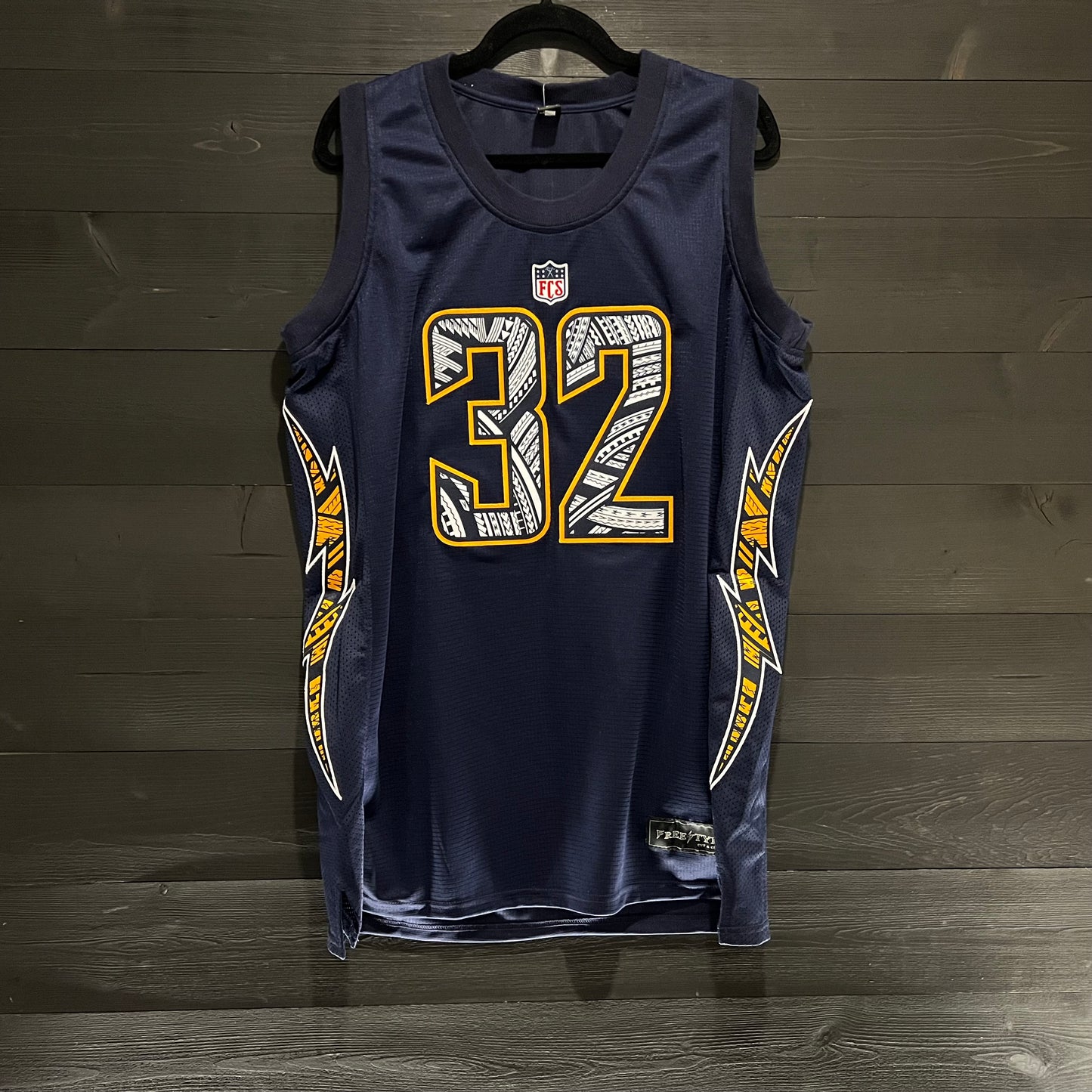 B-022a #32 Navy Tribal 2007 - AVAILABLE STOCK