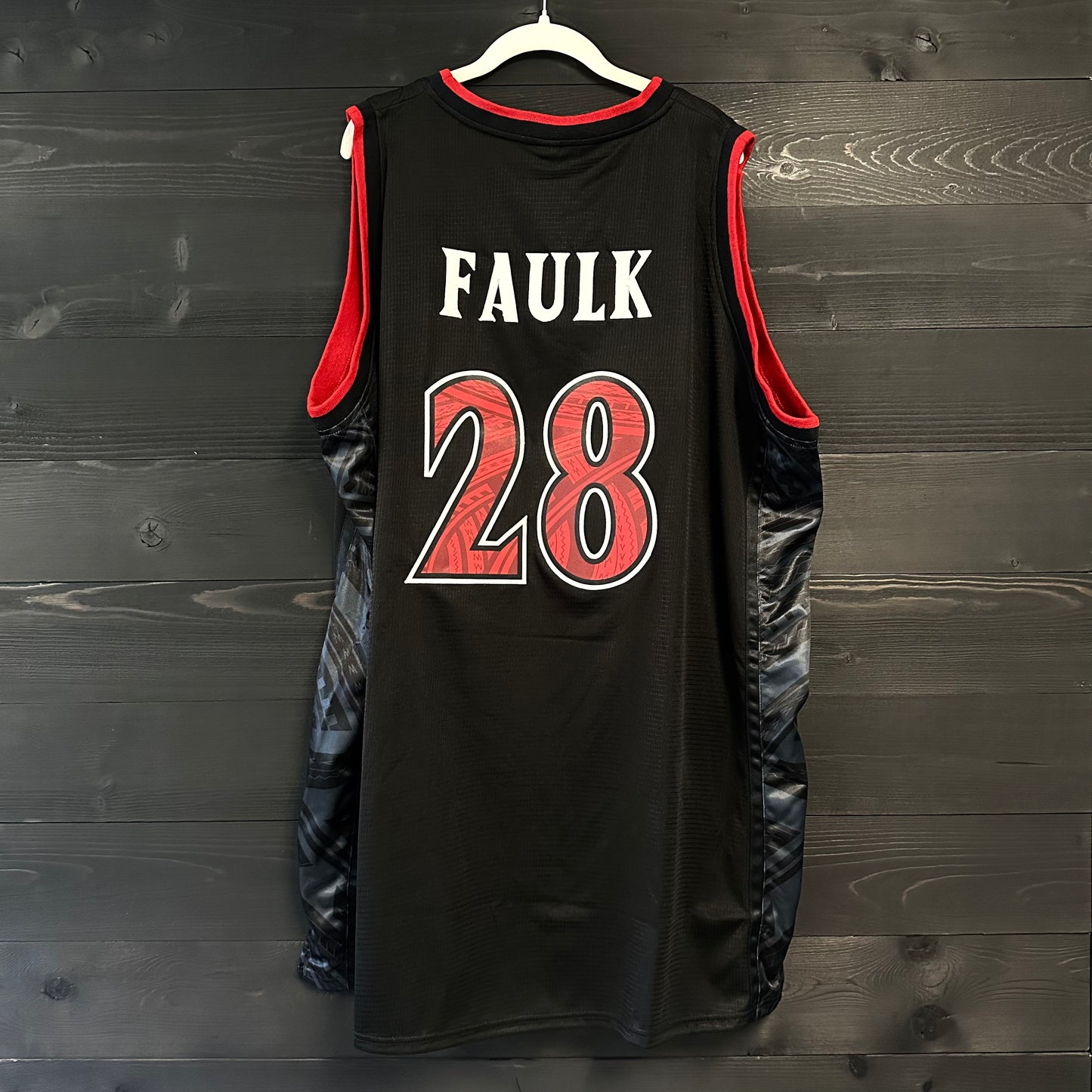 C-008a Men FAULK #28 - Available Stock