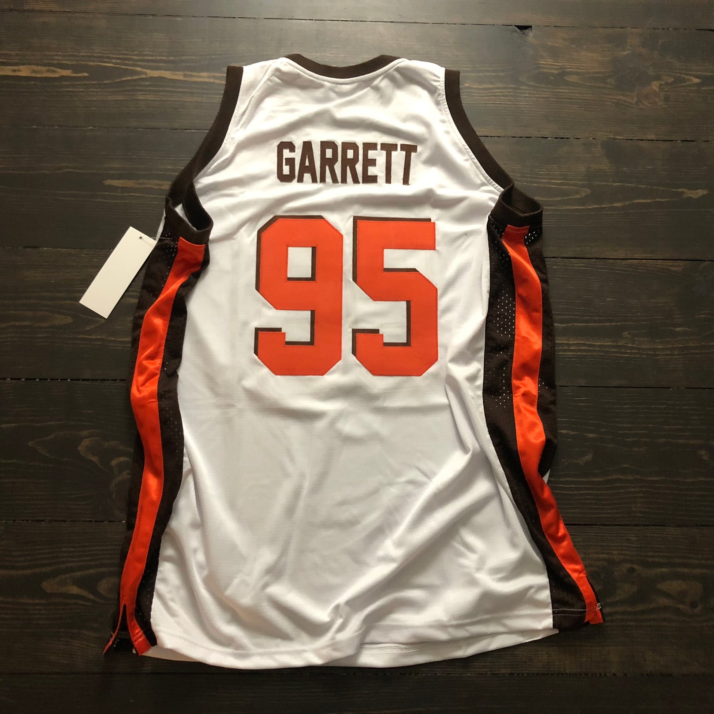 Freestyle Cut & Stitch Basketball X CLE White #95