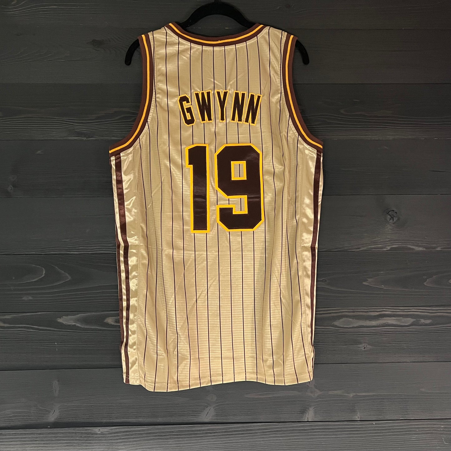 A-105a #19 Sand Brown Yellow Brown Pinstripes - ALL STOCK