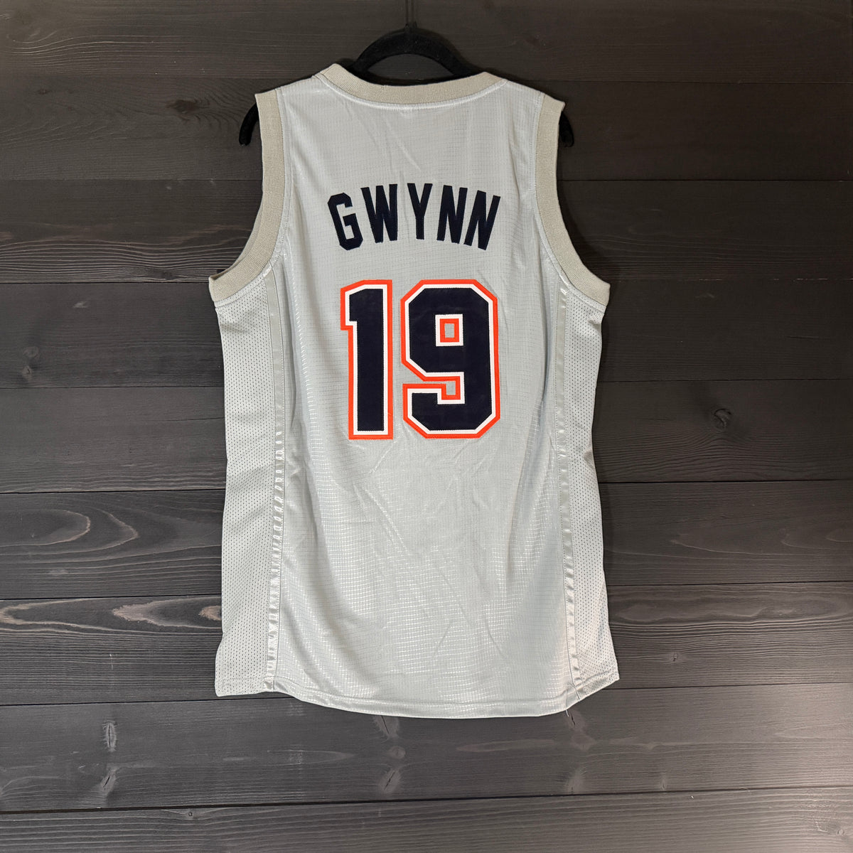 Men #19- Gray Navy Orange -| AM-117a
