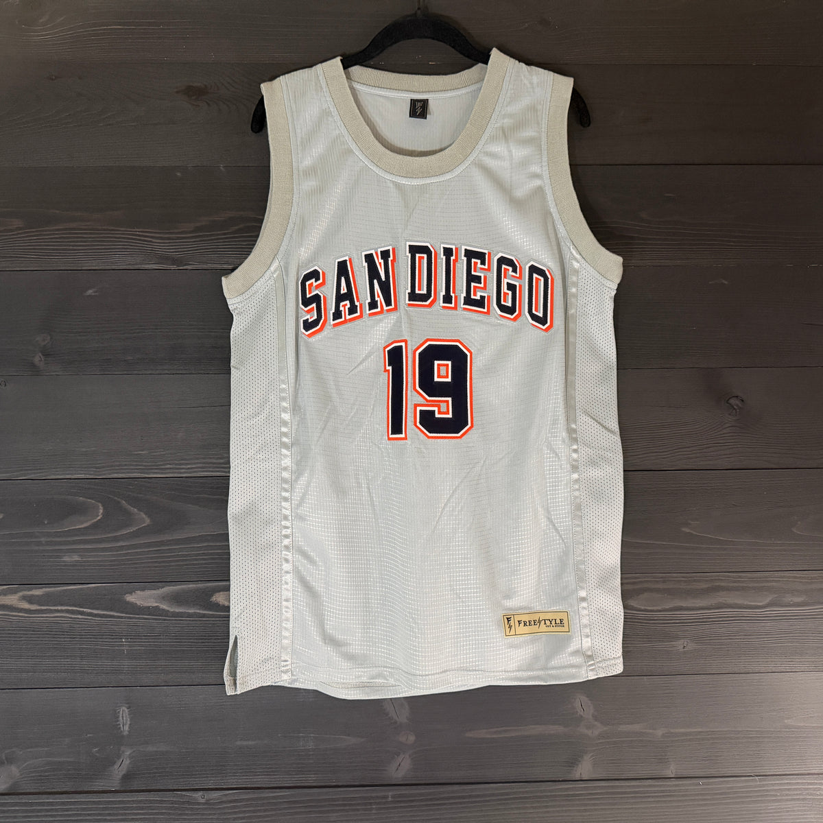Men #19- Gray Navy Orange -| AM-117a